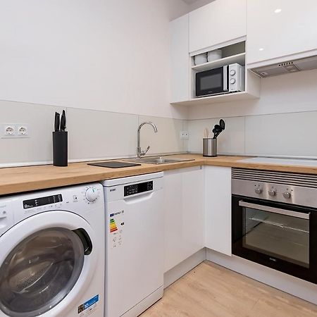 Apartmán Bhost - Ferraz 74 Madrid Exteriér fotografie