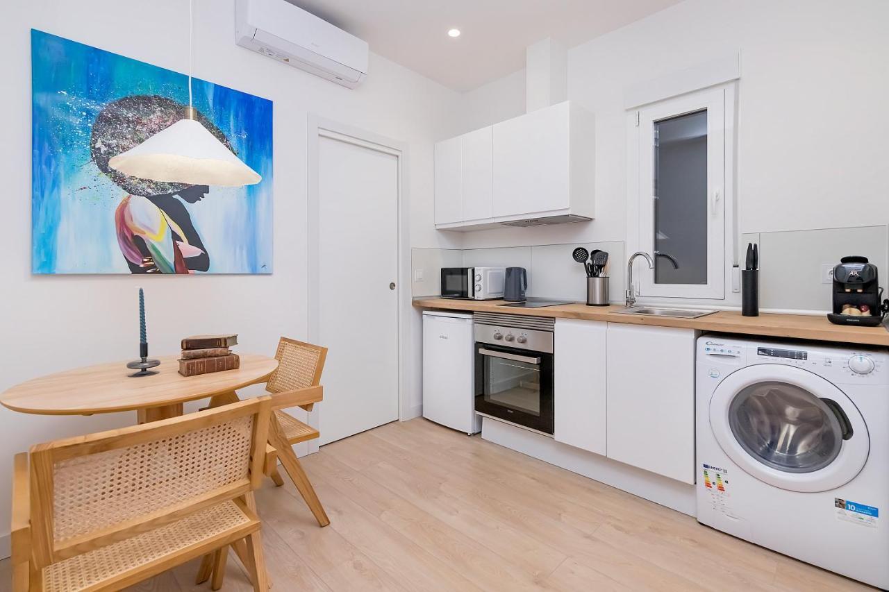 Apartmán Bhost - Ferraz 74 Madrid Exteriér fotografie